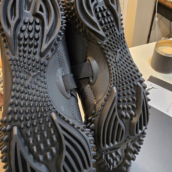 Puma Mostro PERF Sneakers Shoes Men's Size 10 397331-02 NEW BLACK WHITE - Picture 9 of 11